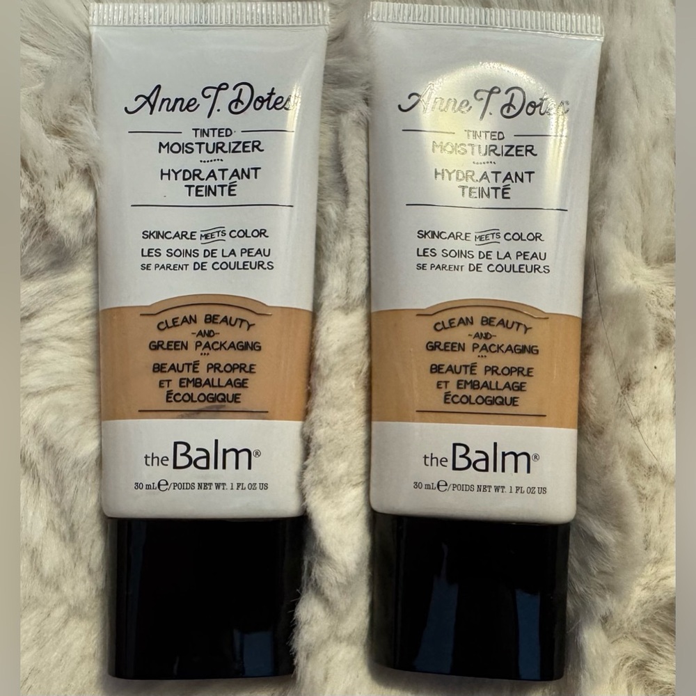 Makeup bundle